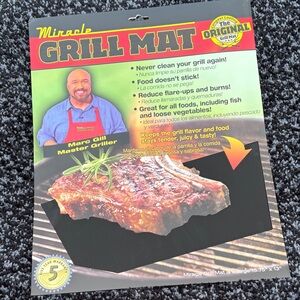 Miracle Grill Mat - Black and Yellow